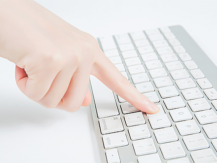 激光切割、水切割、等離子切割、電火花線切割、砂線切割機(jī)的區(qū)別和對(duì)比